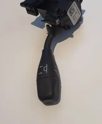 Mercedes-Benz CLS C219 Steering wheel adjustment handle/lever A1715402945