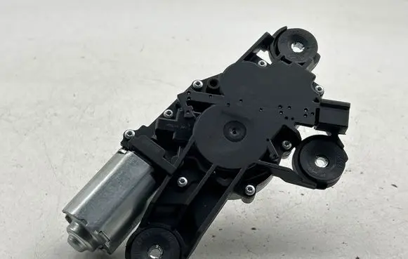 Volvo V50 Rear window wiper motor 0390201210 31218473 3M51R17K441AG