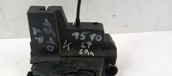 Renault Megane III Front door lock