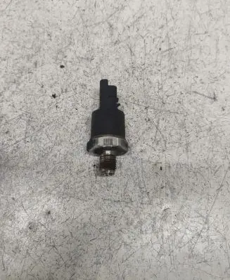 Fuel pressure sensor