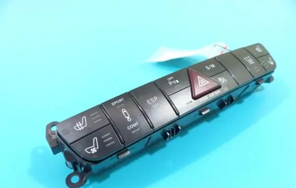 Mercedes-Benz GL X164 Hazard light switch A1648701151 IMPRK1228786