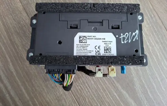 Ford Kuga III Other devices NV4T14G229HB