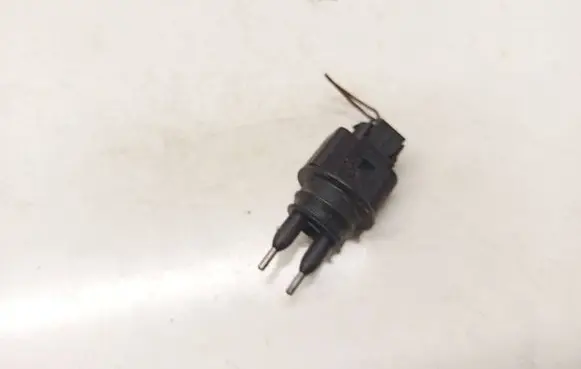 Volkswagen PASSAT B5 Sensor 7m0973202