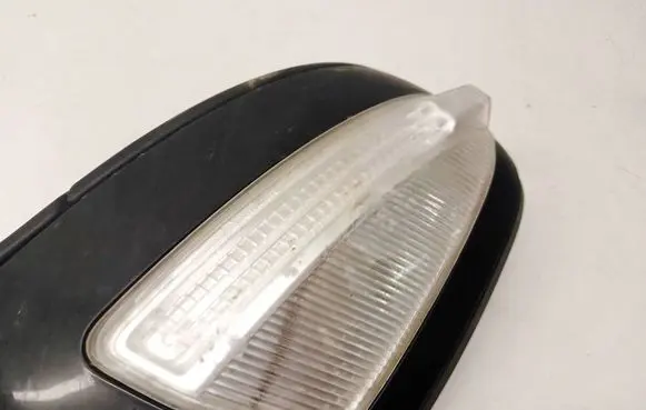 Mercedes-Benz C AMG W204 Mirror indicator light A049189