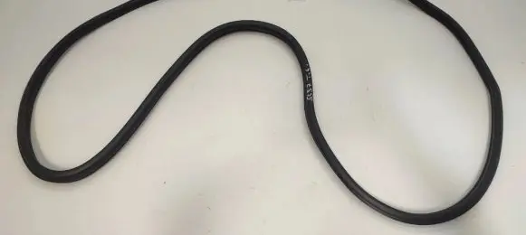 Infiniti Q50 Front door rubber seal
