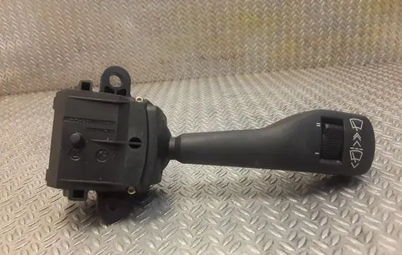 BMW 3 E46 Wiper speed switch 8363664