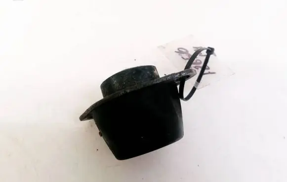 Peugeot 206 Engine mount bracket