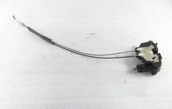 Hyundai i20 (PB PBT) Front door lock 