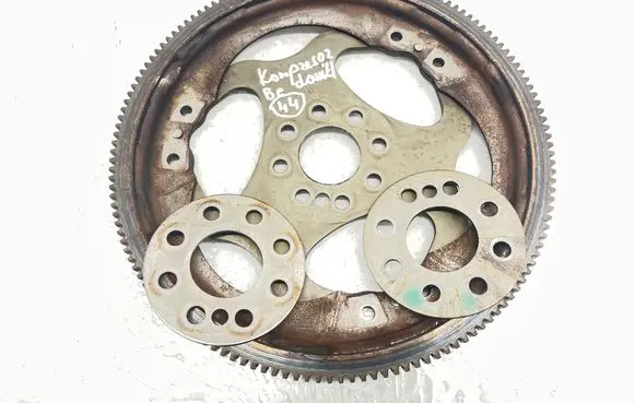 Mercedes-Benz SLK R170 Flywheel A1110300712