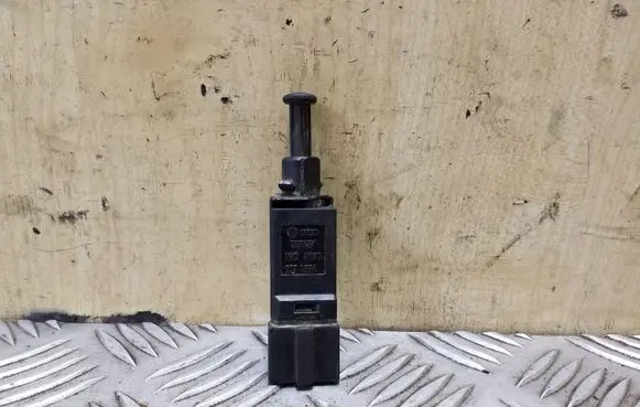 Volkswagen Transporter - Caravelle T4 Brake pedal sensor switch 1H0927189A