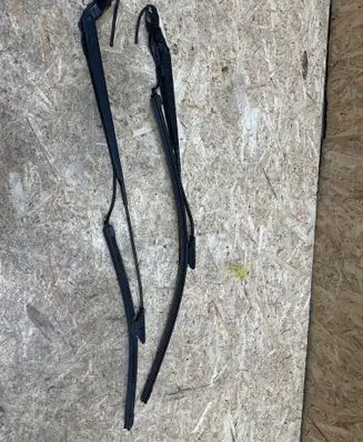 Citroen C4 Cactus Front wiper blade arm 9801706480 9801705780