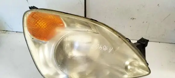 Honda CR-V Headlight/headlamp 