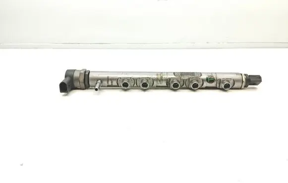 BMW 5 F10 F11 Fuel main line pipe 7809128 0445214183
