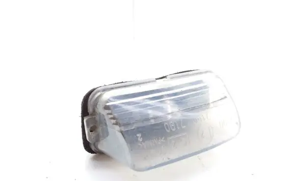 Citroen Berlingo Number plate light E27190