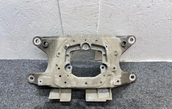 Porsche Macan (95B) Gearbox mounting bracket 8K0399263