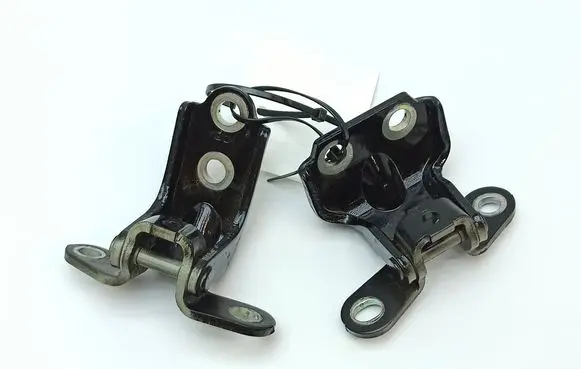 Rear door hinge set