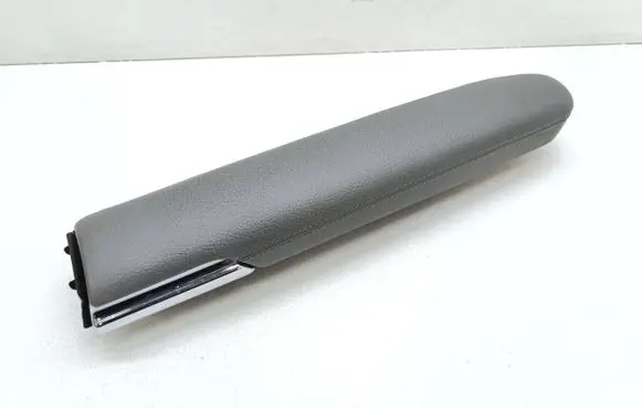 Mercedes-Benz S W221 Front door storage pocket/box A2217270266