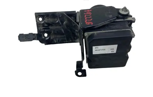 Volkswagen Polo V 6R ABS Pump 6R0614517AD 6R0907379R