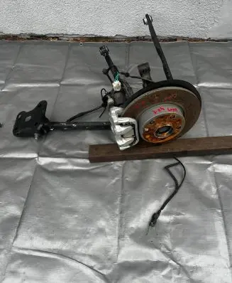 Jeep Compass Rear wheel hub spindle/knuckle 