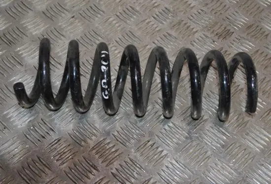 Mercedes-Benz C W204 Rear coil spring