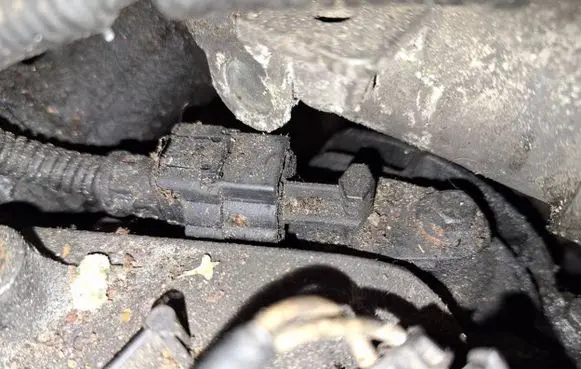 Renault Scenic III - Grand scenic III Camshaft position sensor 
