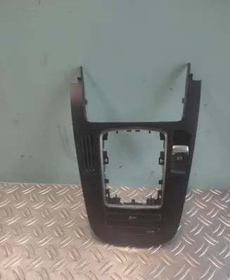 Audi A5 Sportback 8TA Gear shifter surround trim plastic 8K0864261F
