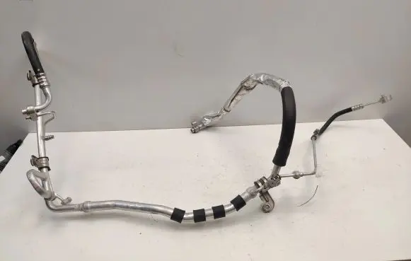 Chrysler Pacifica Air conditioning (A/C) pipe/hose 68227750AD