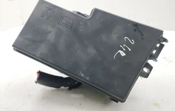 Mazda CX-7 Fuse module EG2166767