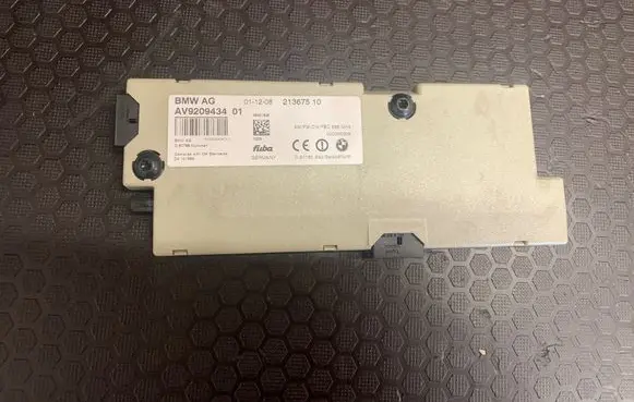 BMW 7 F01 F02 F03 F04 Aerial antenna amplifier 21367510 9209434 020000009