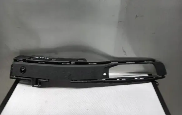 Volkswagen Multivan T6 Front bumper lower grill 7E0807490