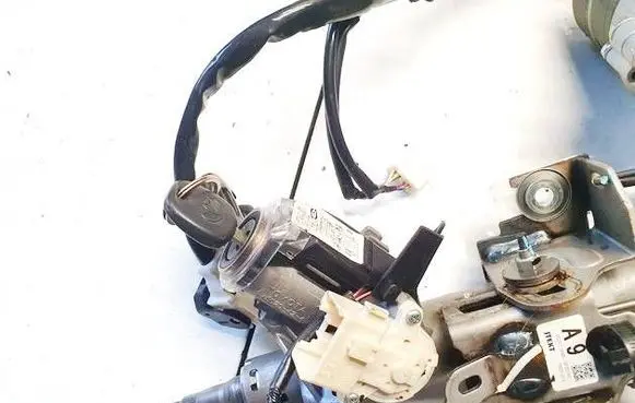 Toyota Auris 150 Ignition lock 45020424 45020-42-4