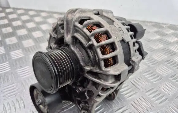 Mercedes-Benz E A207 Generator/alternator 0125711099 20200924