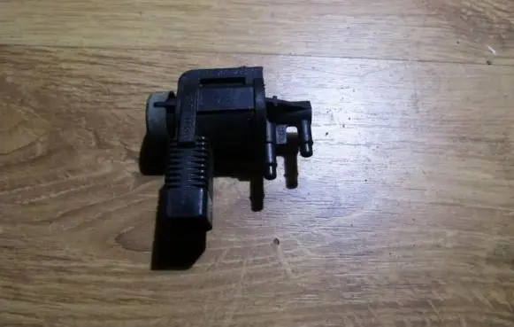 Volkswagen Sharan Turbo solenoid valve 1j0906283c