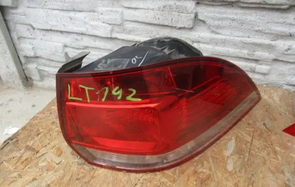 Volkswagen Golf VI Rear/tail lights