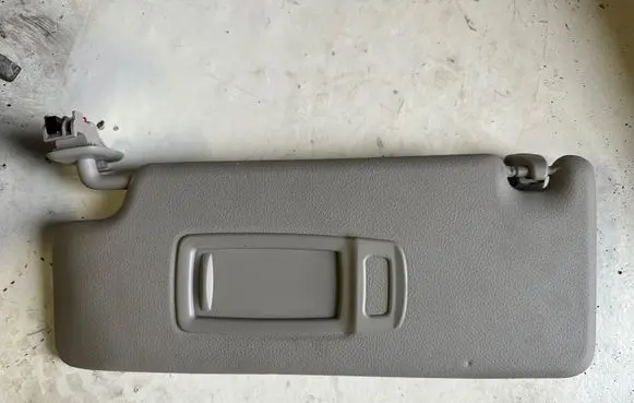 BMW 2 F45 Sun visor