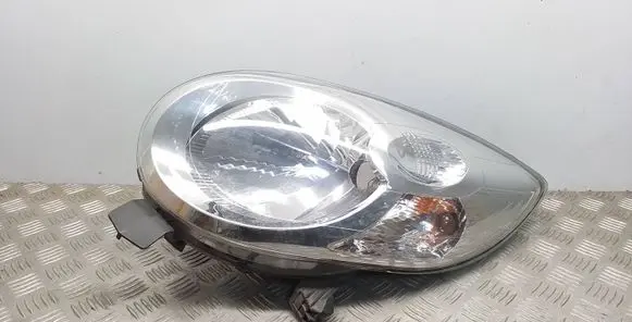 Citroen C1 Headlight/headlamp 811500H050 89032402