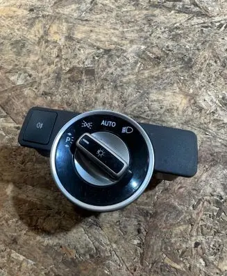 Mercedes-Benz C AMG W204 Light switch A2129050551