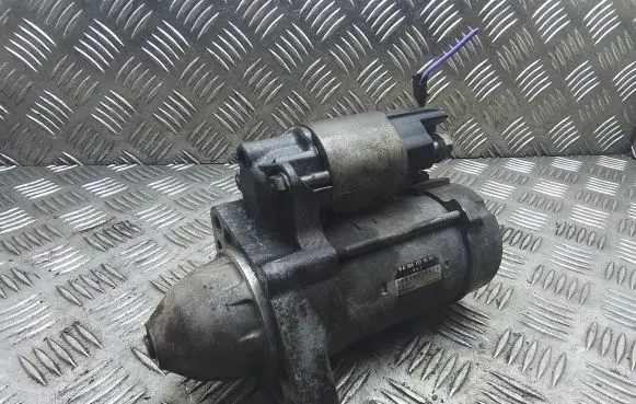 Mercedes-Benz Sprinter W906 Starter motor A0061514501 4280005510