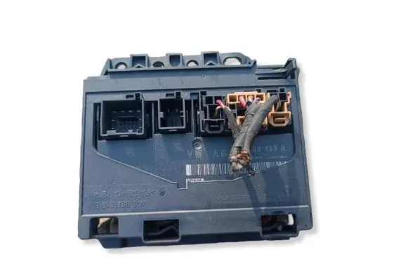 Volkswagen PASSAT B6 Comfort/convenience module 3C0959433R S04721042