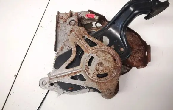 Chrysler Pacifica Handbrake/parking brake lever assembly 04683909ae