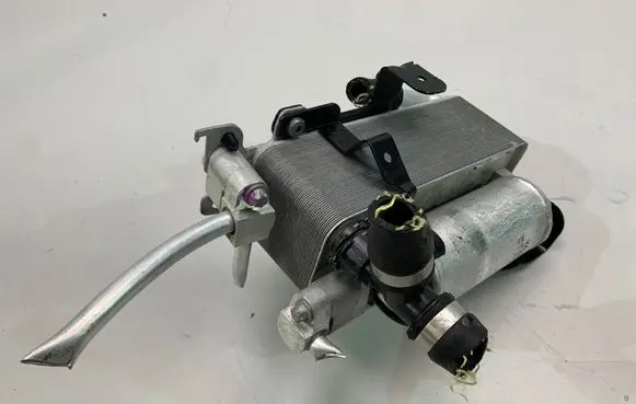 BMW X5 G05 Air conditioning (A/C) air dryer 6847989