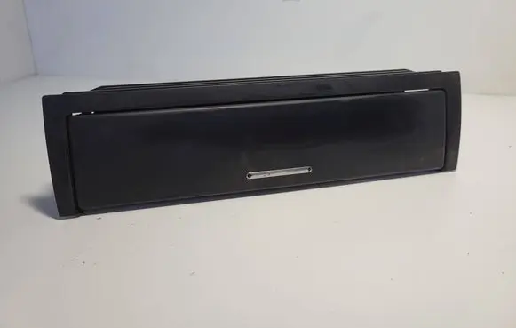 BMW 3 E46 Dashboard storage box/compartment 51168196115
