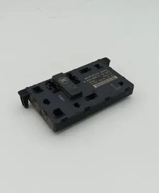 Mercedes-Benz Vito Viano W639 Door control unit/module 6399003100 00006176