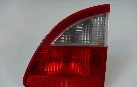 Ford Galaxy Tailgate rear/tail lights 7M5945094B