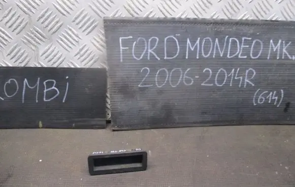 Ford Mondeo MK IV Tailgate opening switch 