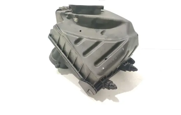 Audi A4 S4 B7 8E 8H Air filter box 059133835K
