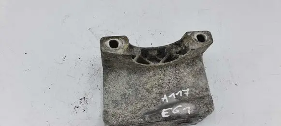 BMW 5 E60 E61 Engine mounting bracket NOCODE