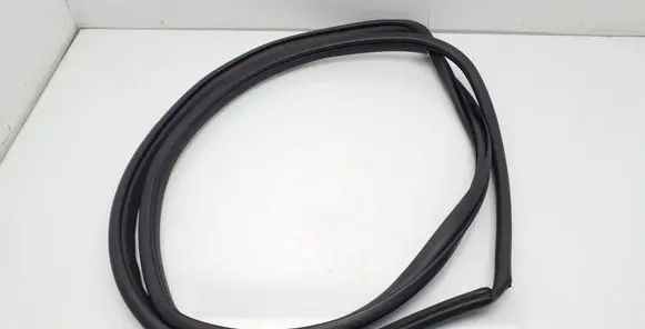Toyota Auris 150 Front door rubber seal