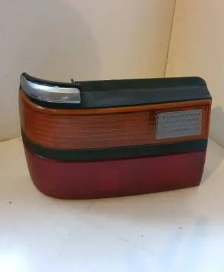 Mazda 626 Rear/tail lights 0436886L