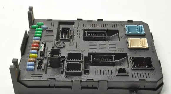 Citroen C4 I Fuse box set 9658158780
